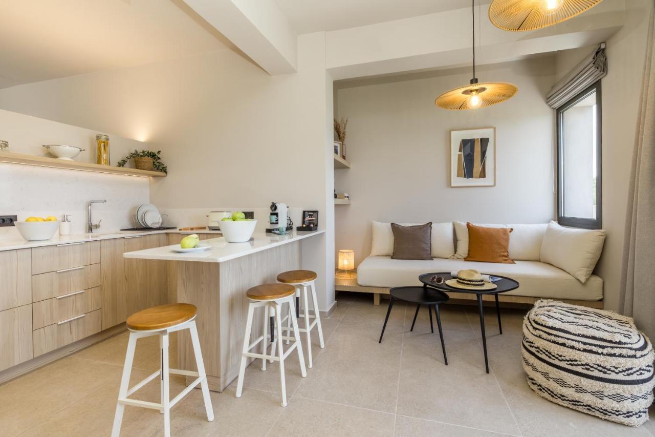 Topos Suites لاسي المظهر الخارجي الصورة